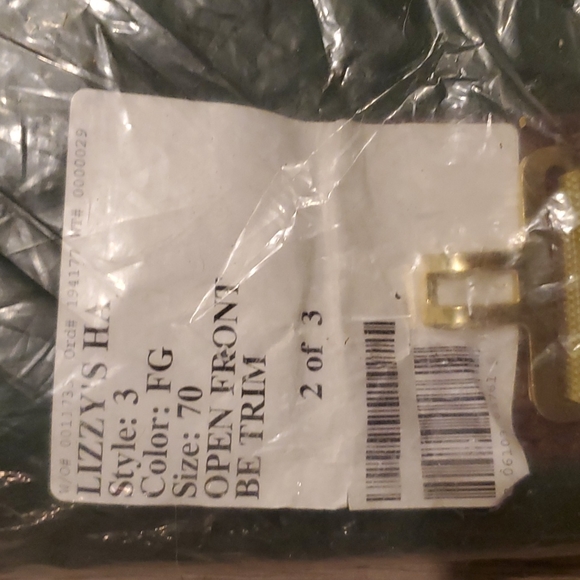 New Stable Sheet - Big D size 70" - Picture 2 of 4